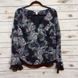 White House Black Market Gray Paisley Ruffled Long Sleeve Blouse